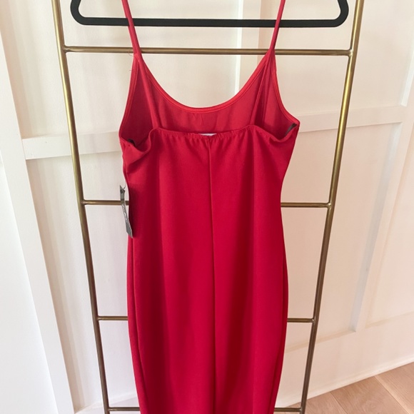 LULU’S Red Bodycon Sexy Scoop Midi Dress || Size: M L - Picture 2 of 4